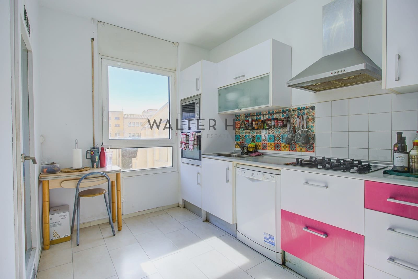 3 bedroom Flat for sale in Barcelona city - € 480,000 (Ref: 9605453)