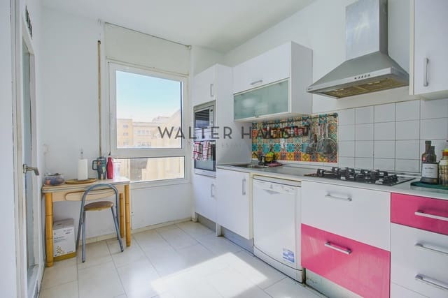 3 bedroom Flat for sale in La Barceloneta, Barcelona city - € 480,000 (Ref: 9605453)