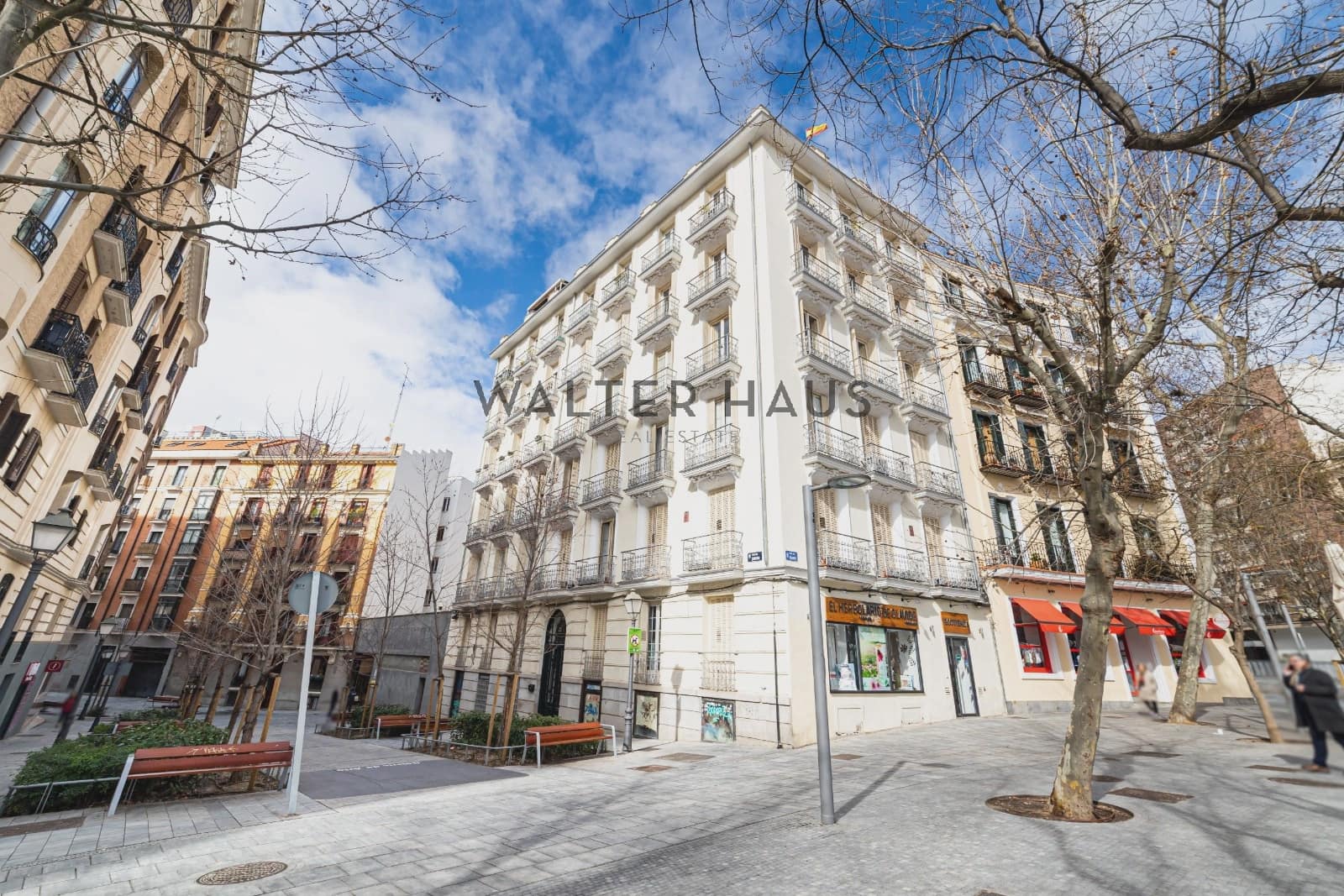 2 soverom Leilighet til salgs i Madrid by med svømmebasseng - € 1 425 000 (Ref: 9607000)