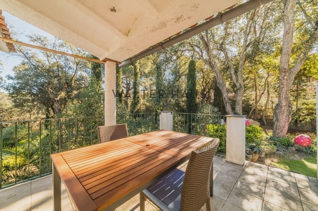 12 bedroom Villa for sale in Calonge i Sant Antoni with pool - € 1,500,000 (Ref: 9607001)