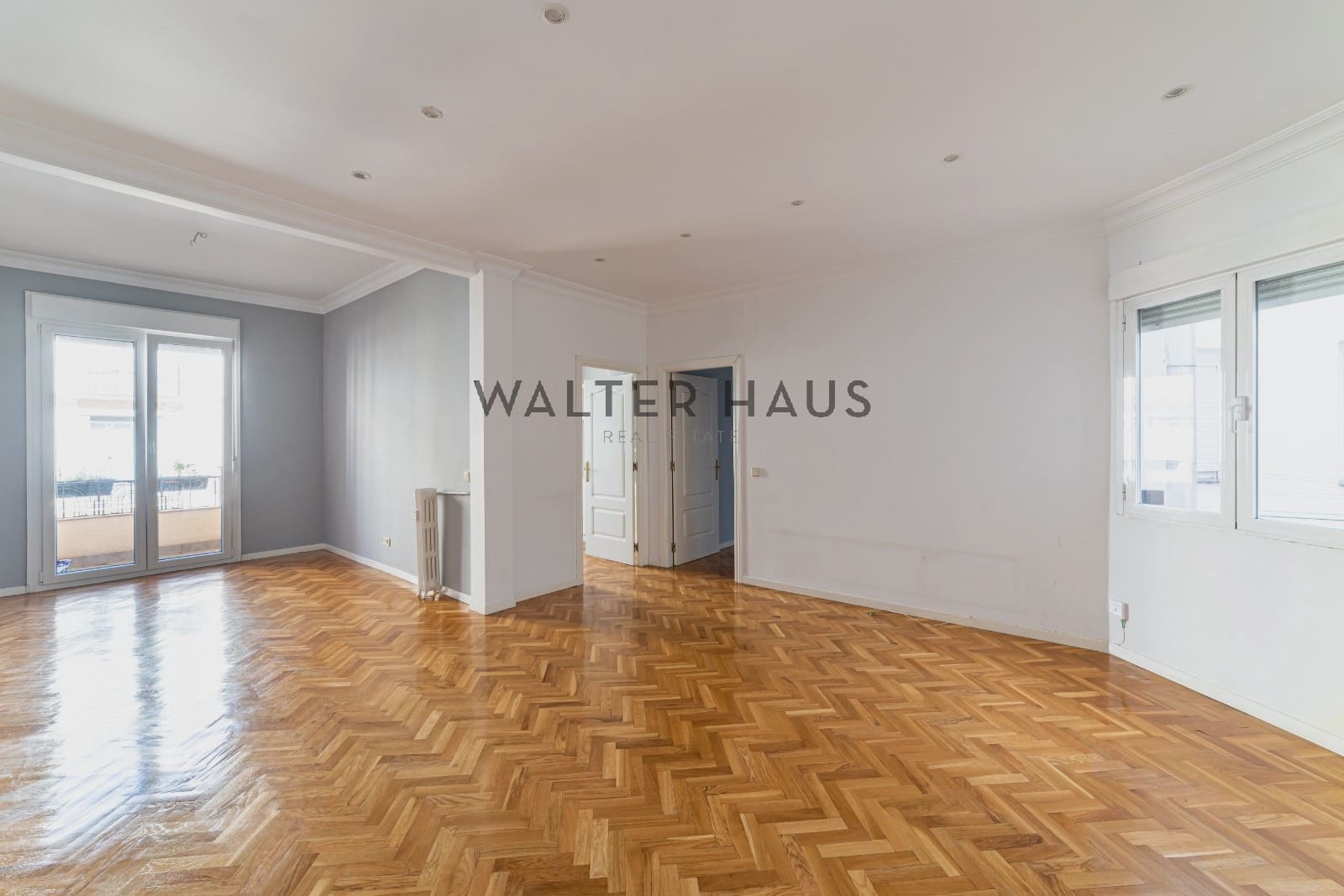 3 bedroom Flat for rent in Madrid city - € 2,850 (Ref: 9618690)