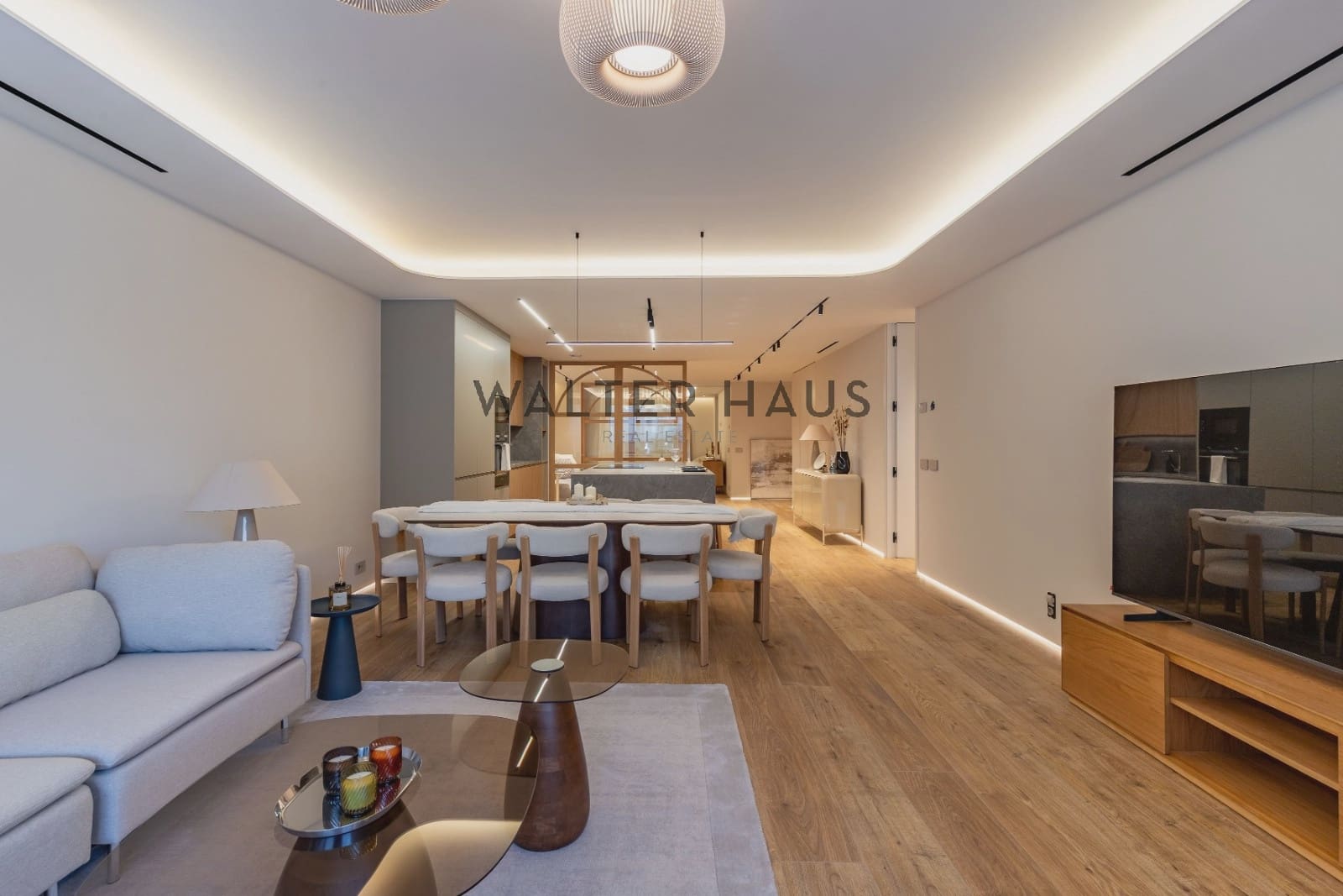 2 slaapkamer Flat te koop in Madrid stad - € 2.487.000 (Ref: 9618692)