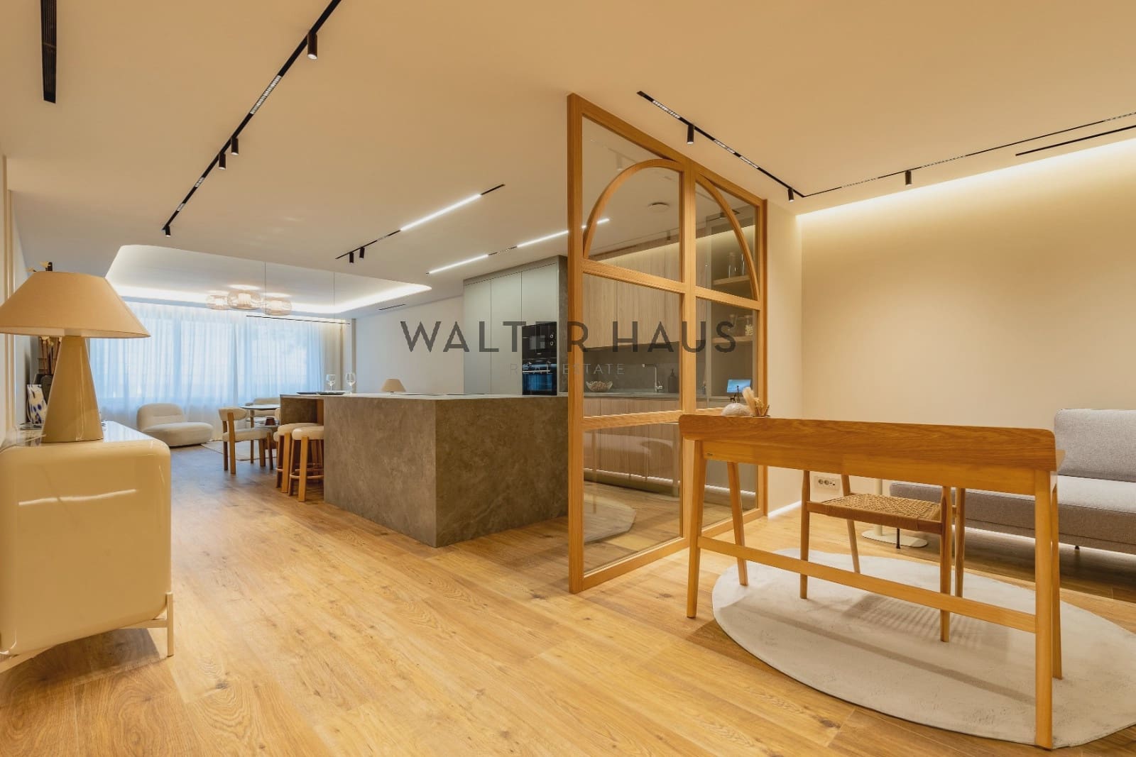 2 slaapkamer Flat te koop in Madrid stad - € 2.487.000 (Ref: 9618692)