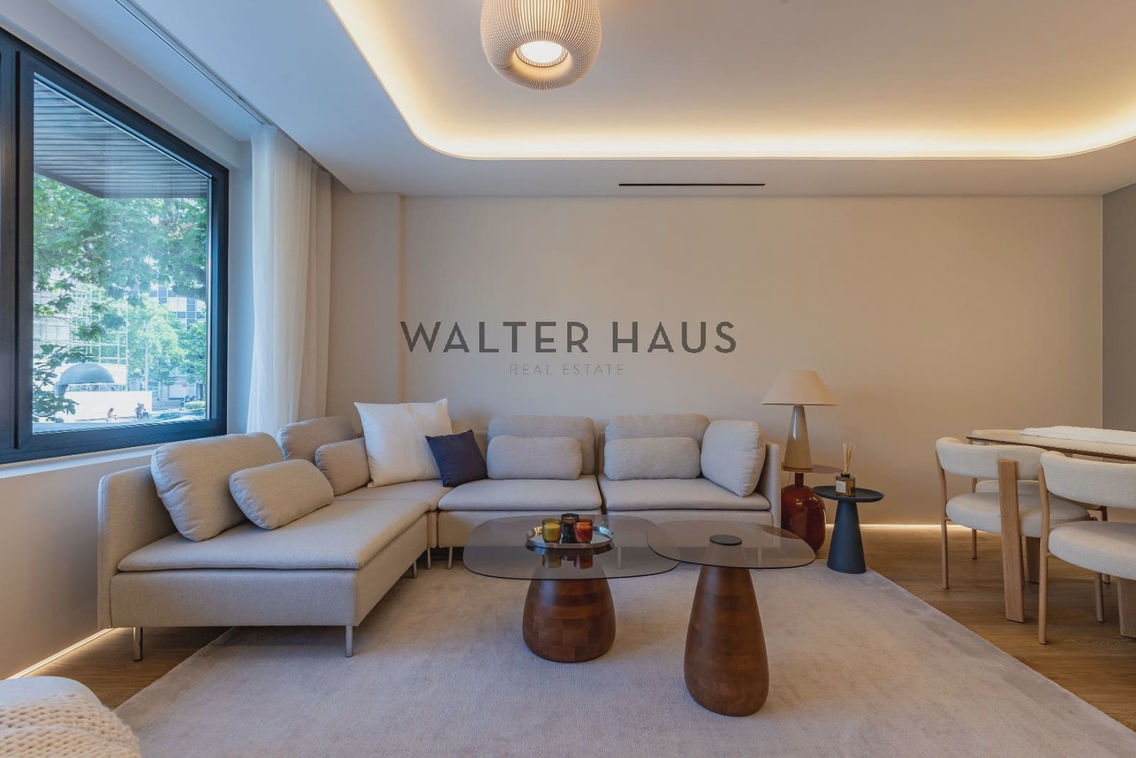 2 slaapkamer Flat te koop in Madrid stad - € 2.487.000 (Ref: 9618692)