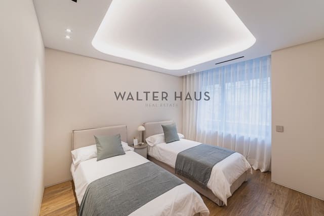 Piso de 2 habitaciones en Castellana, Madrid ciudad en venta - 2.487.000 € (Ref: 9618692)