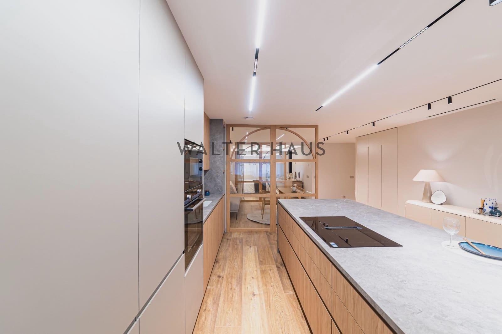 2 bedroom Flat for sale in Madrid city - € 2,487,000 (Ref: 9618692)