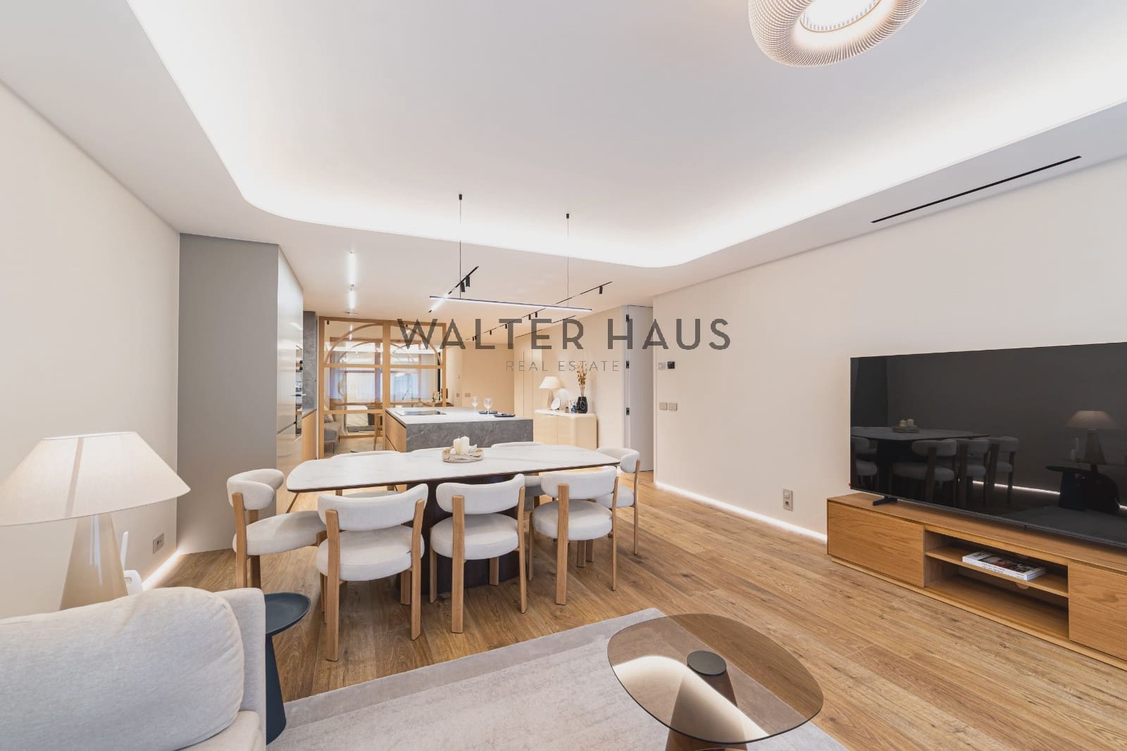 2 bedroom Flat for sale in Madrid city - € 2,487,000 (Ref: 9618692)