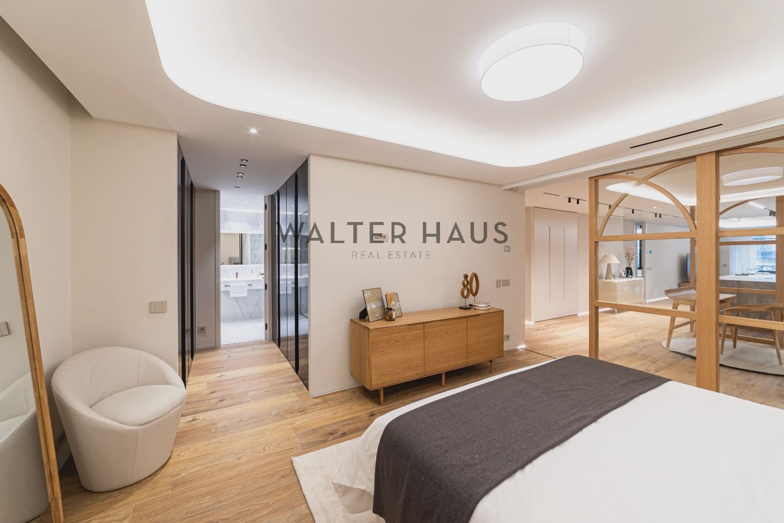 2 bedroom Flat for sale in Madrid city - € 2,487,000 (Ref: 9618692)