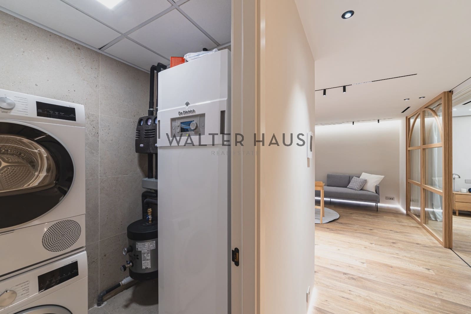 2 bedroom Flat for sale in Madrid city - € 2,487,000 (Ref: 9618692)