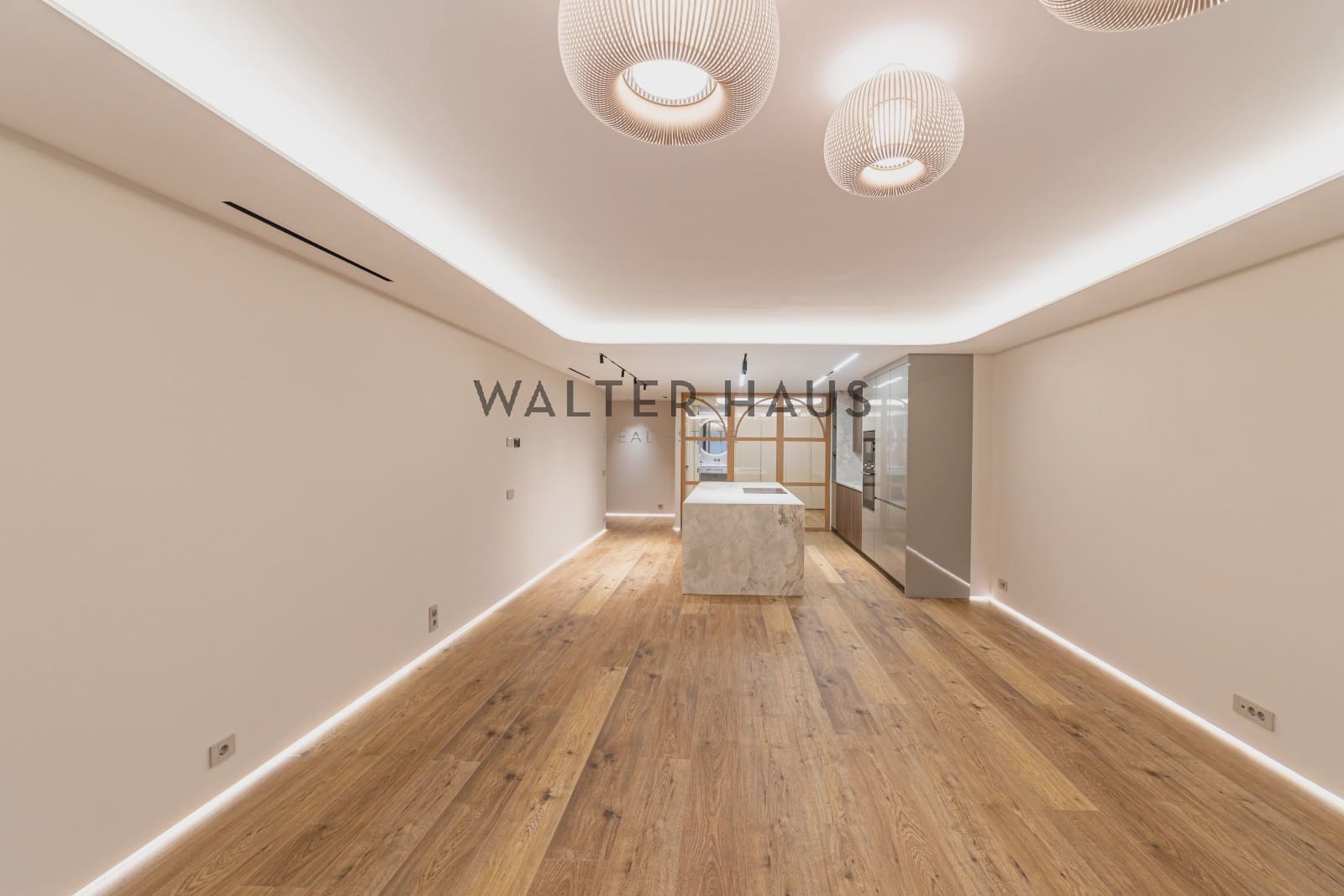 2 bedroom Flat for sale in Madrid city - € 1,995,000 (Ref: 9618693)