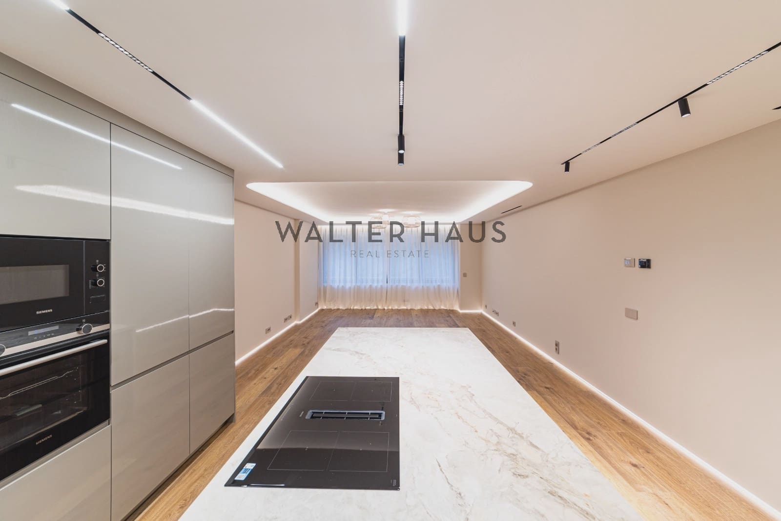 2 bedroom Flat for sale in Madrid city - € 1,995,000 (Ref: 9618693)