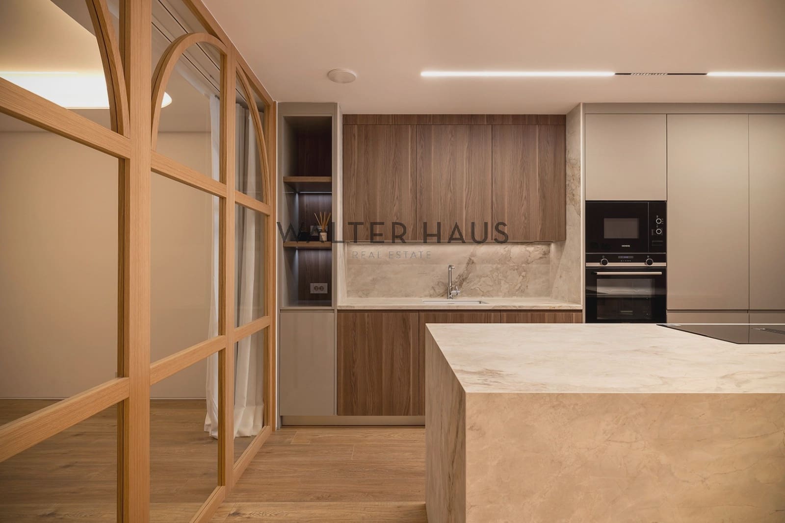 2 bedroom Flat for sale in Madrid city - € 1,995,000 (Ref: 9618693)