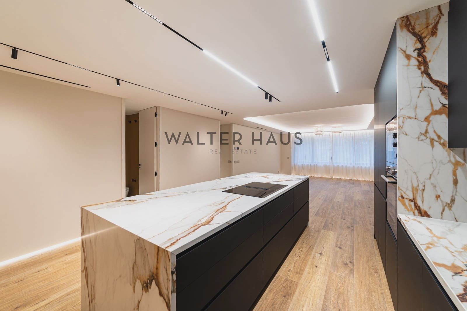 3 bedroom Flat for sale in Madrid city - € 2,695,000 (Ref: 9618694)