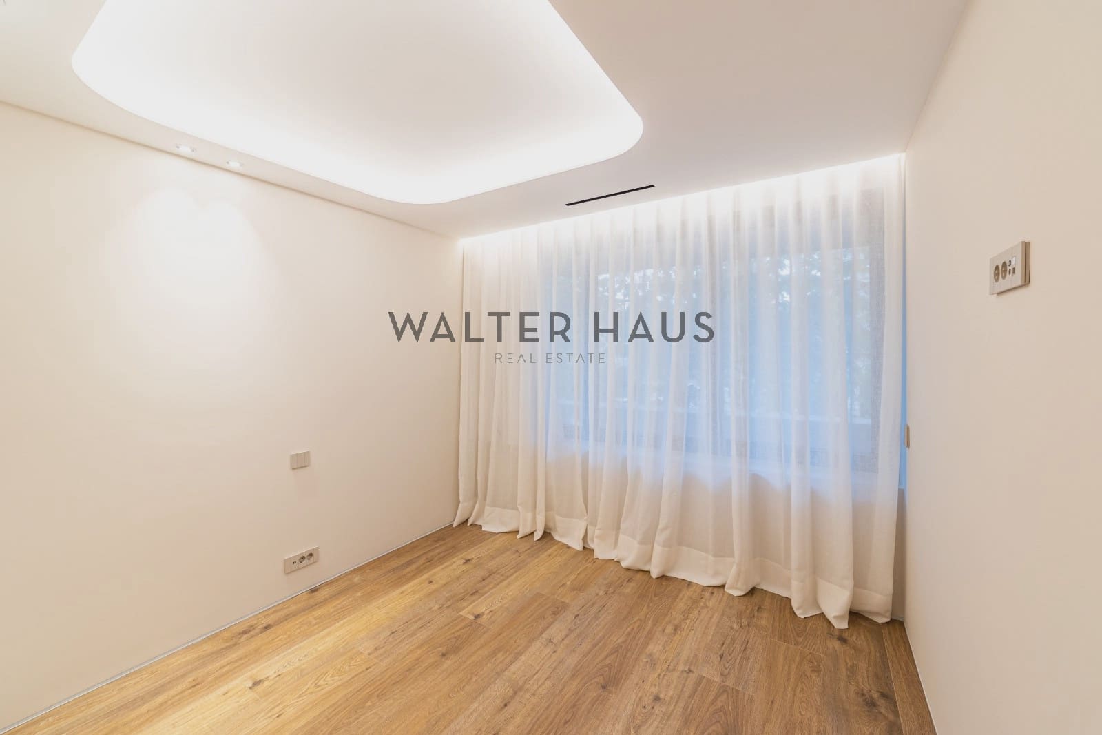 3 bedroom Flat for sale in Madrid city - € 2,695,000 (Ref: 9618694)