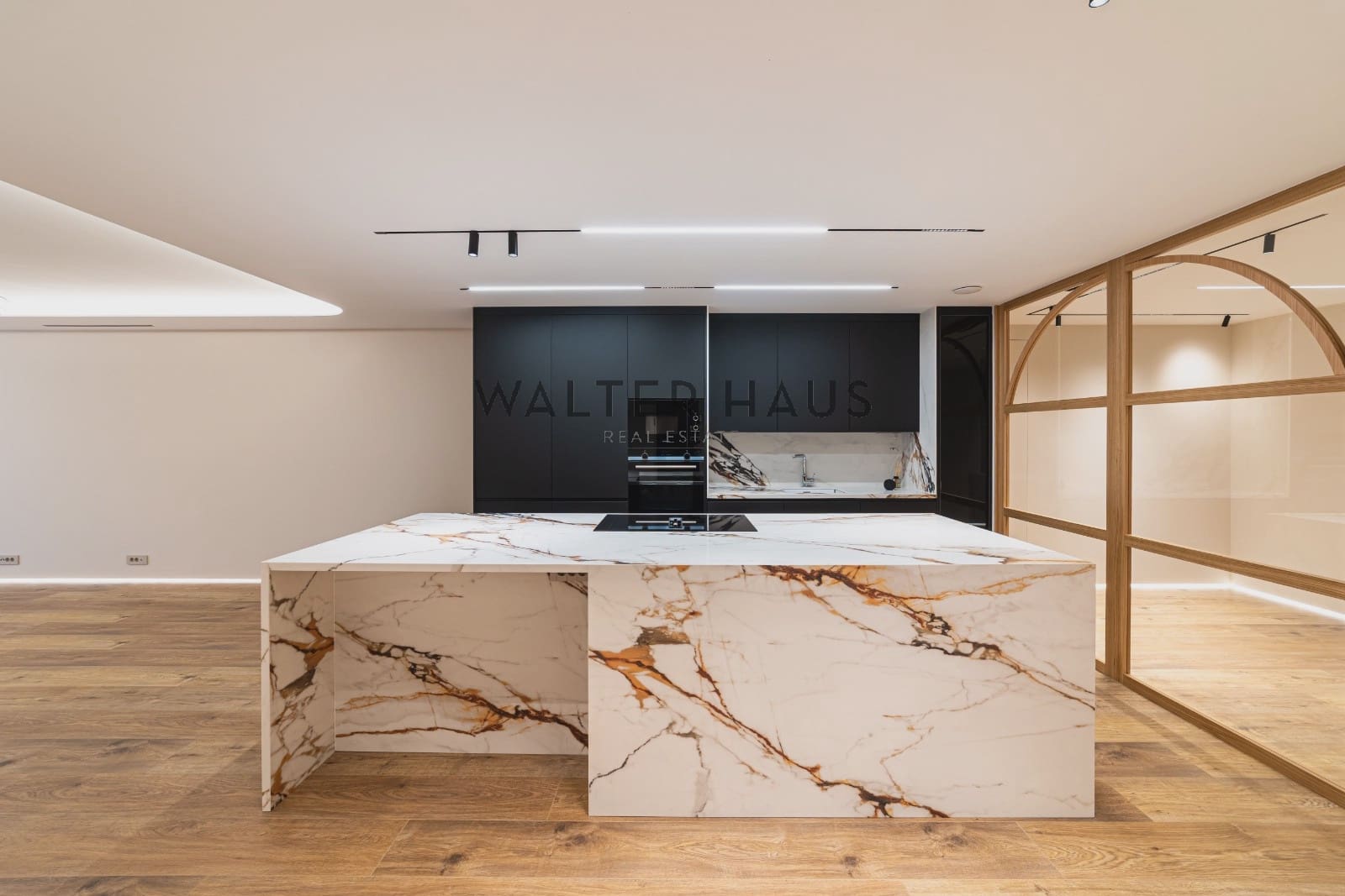3 bedroom Flat for sale in Madrid city - € 2,695,000 (Ref: 9618694)