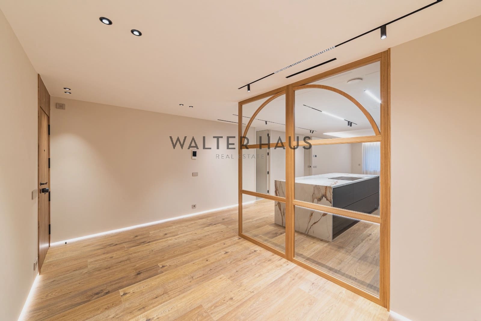3 bedroom Flat for sale in Madrid city - € 2,695,000 (Ref: 9618694)
