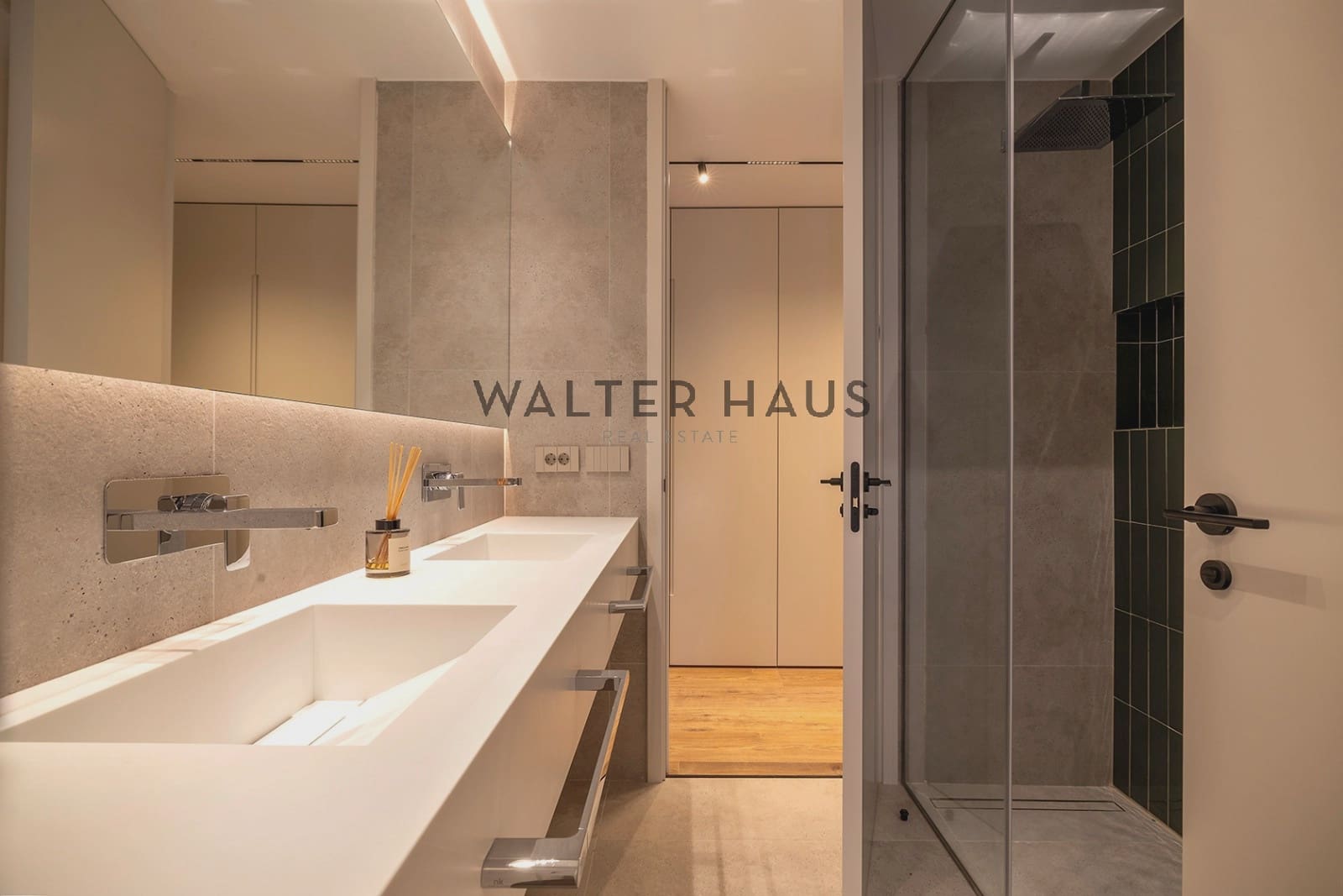 3 bedroom Flat for sale in Madrid city - € 2,695,000 (Ref: 9618694)