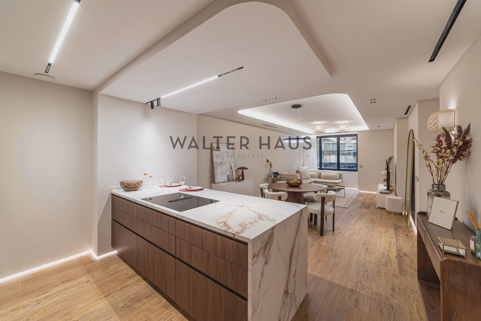 2 bedroom Flat for sale in Madrid city - € 1,795,000 (Ref: 9618695)