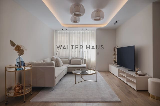 Piso de 2 habitaciones en Castellana, Madrid ciudad en venta - 1.795.000 € (Ref: 9618695)