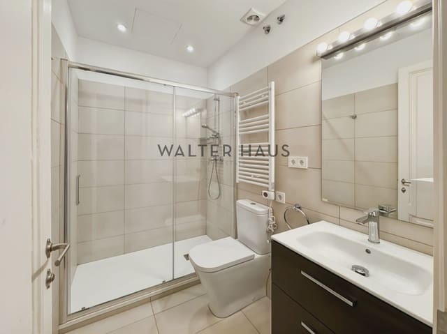 4 slaapkamer Kantoor te huur in L'Antiga Esquerra de L'Eixample, Barcelona stad - € 2.400 (Ref: 9626116)