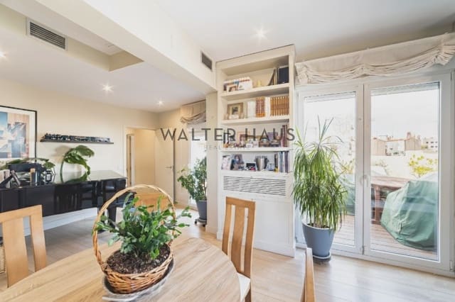 2 soveværelse Penthouse til salg i Rios Rosas, Madrid by - € 1.185.000 (Ref: 9628307)