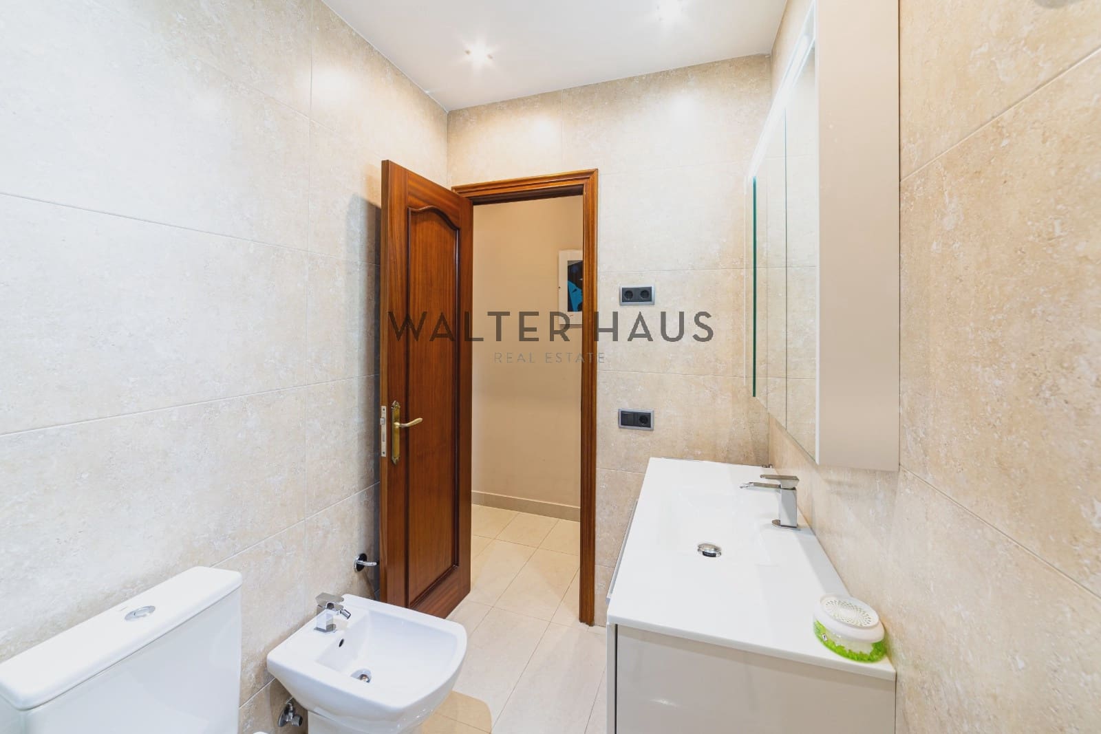 3 makuuhuone Asunto vuokrattavana paikassa Madrid kaupunki - 1 900 € (Ref: 9628309)