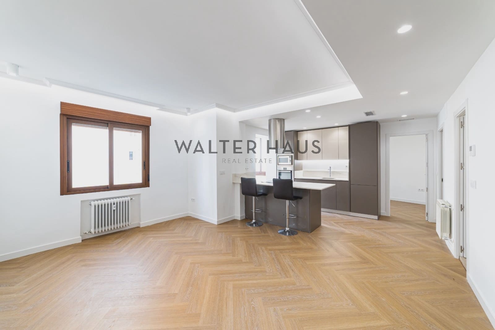 3 bedroom Flat for sale in Madrid city - € 1,050,000 (Ref: 9632798)