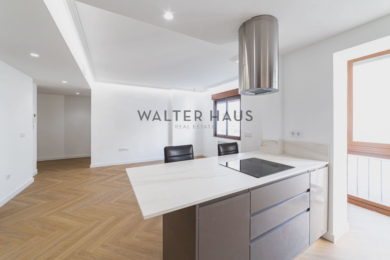 3 bedroom Flat for sale in Madrid city - € 1,050,000 (Ref: 9632798)