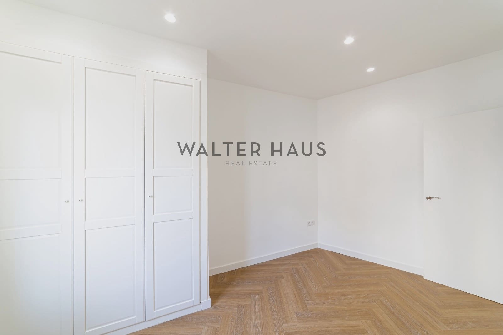 3 bedroom Flat for sale in Madrid city - € 1,050,000 (Ref: 9632798)