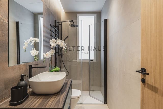 3 makuuhuone Asunto myytävänä paikassa Justicia, Madrid kaupunki - 1 315 000 € (Ref: 9632912)