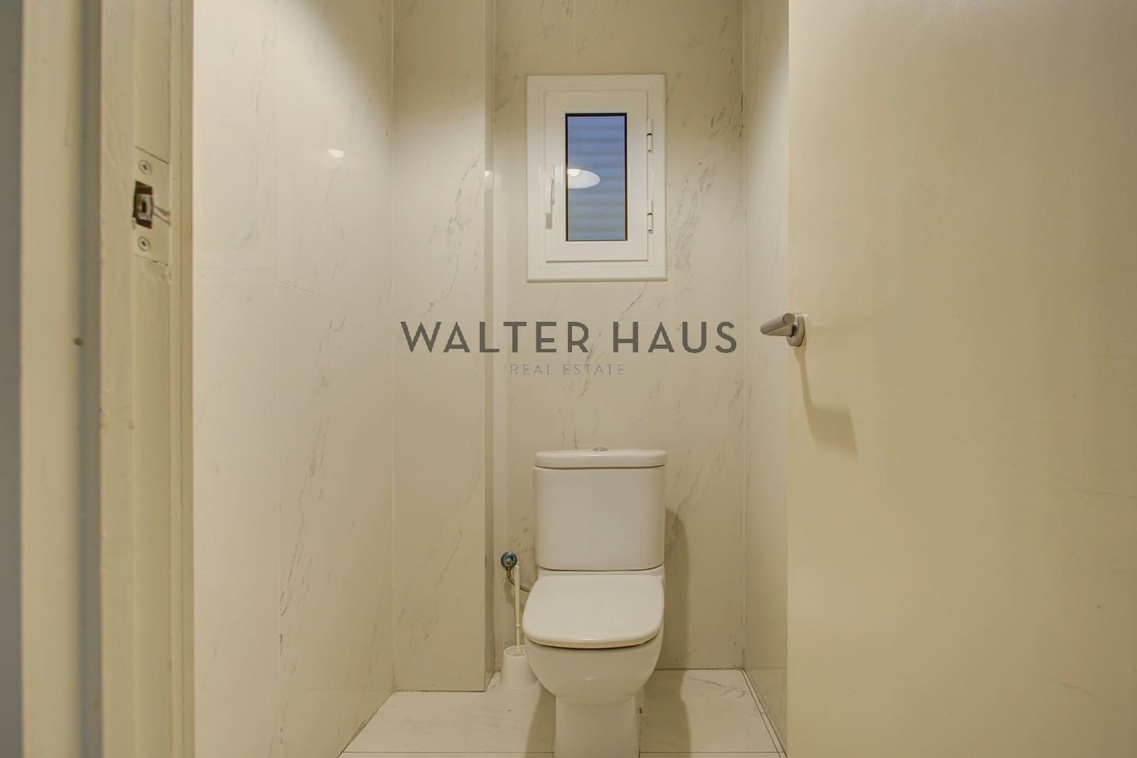 Kontor till salu i Barcelona stad - 518 000 € (Ref: 9646238)