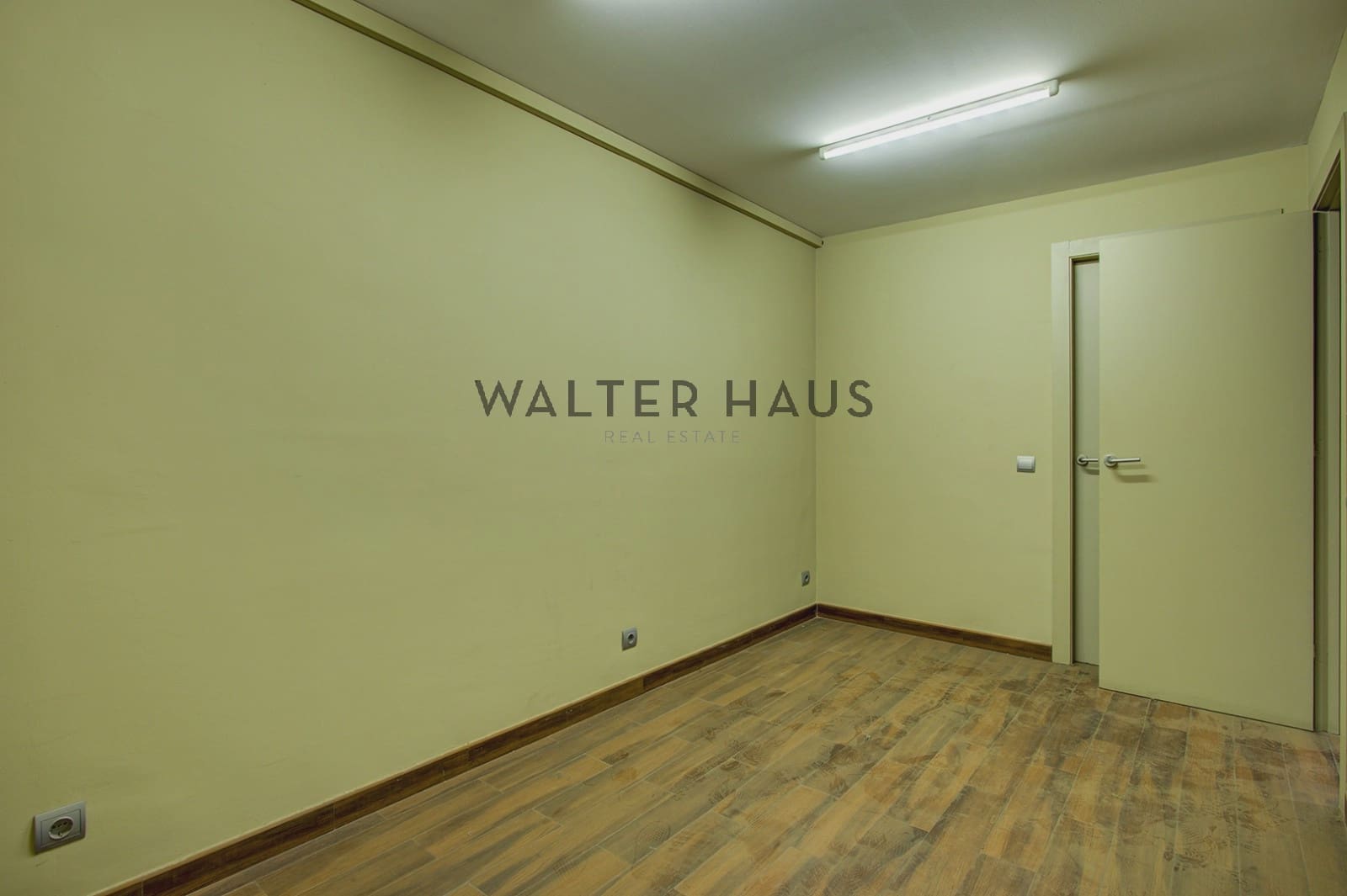 Kontor till salu i Barcelona stad - 518 000 € (Ref: 9646238)