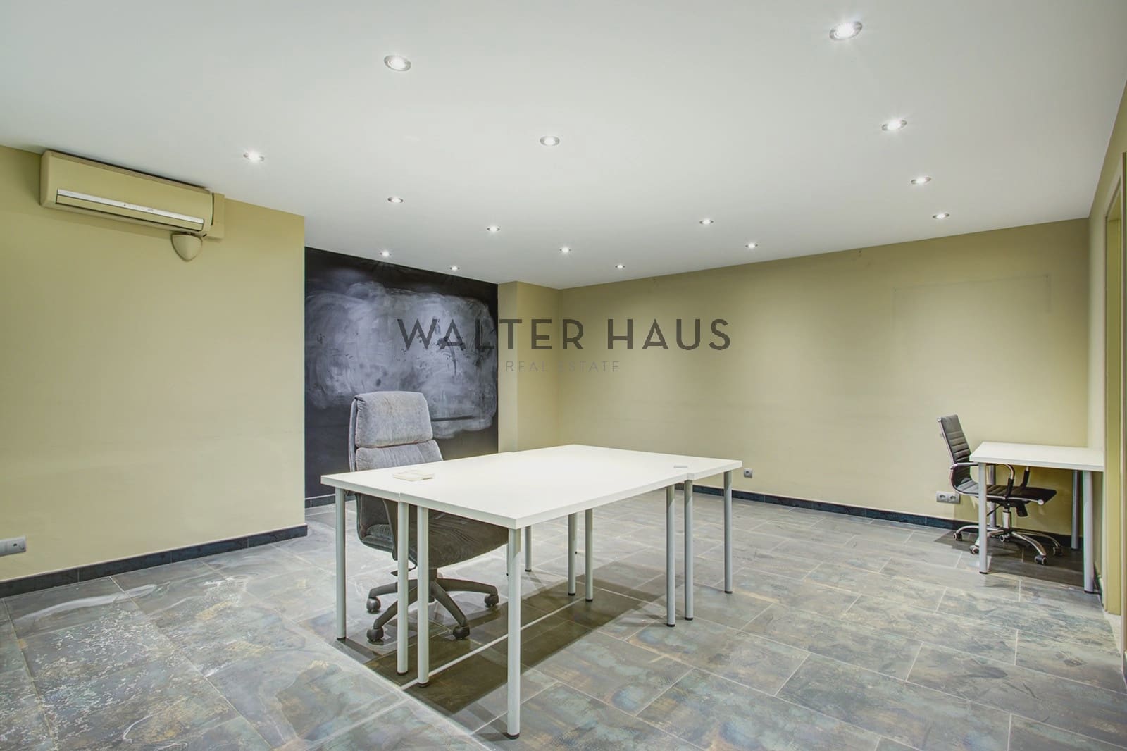 Kontor till salu i Barcelona stad - 518 000 € (Ref: 9646238)