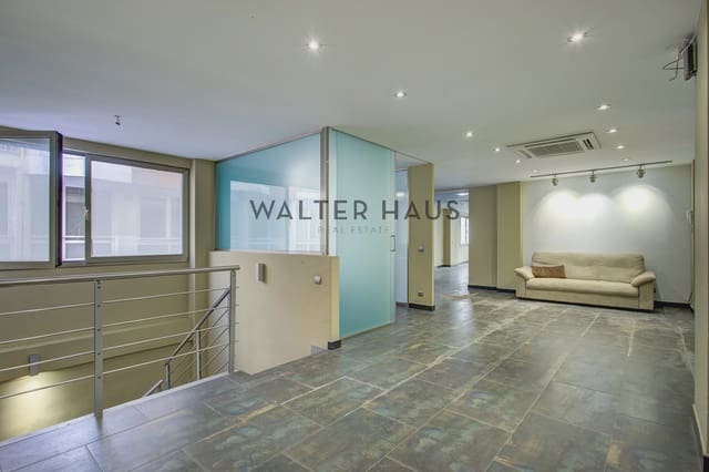 Kontor till salu i El Poblenou, Barcelona stad - 518 000 € (Ref: 9646238)