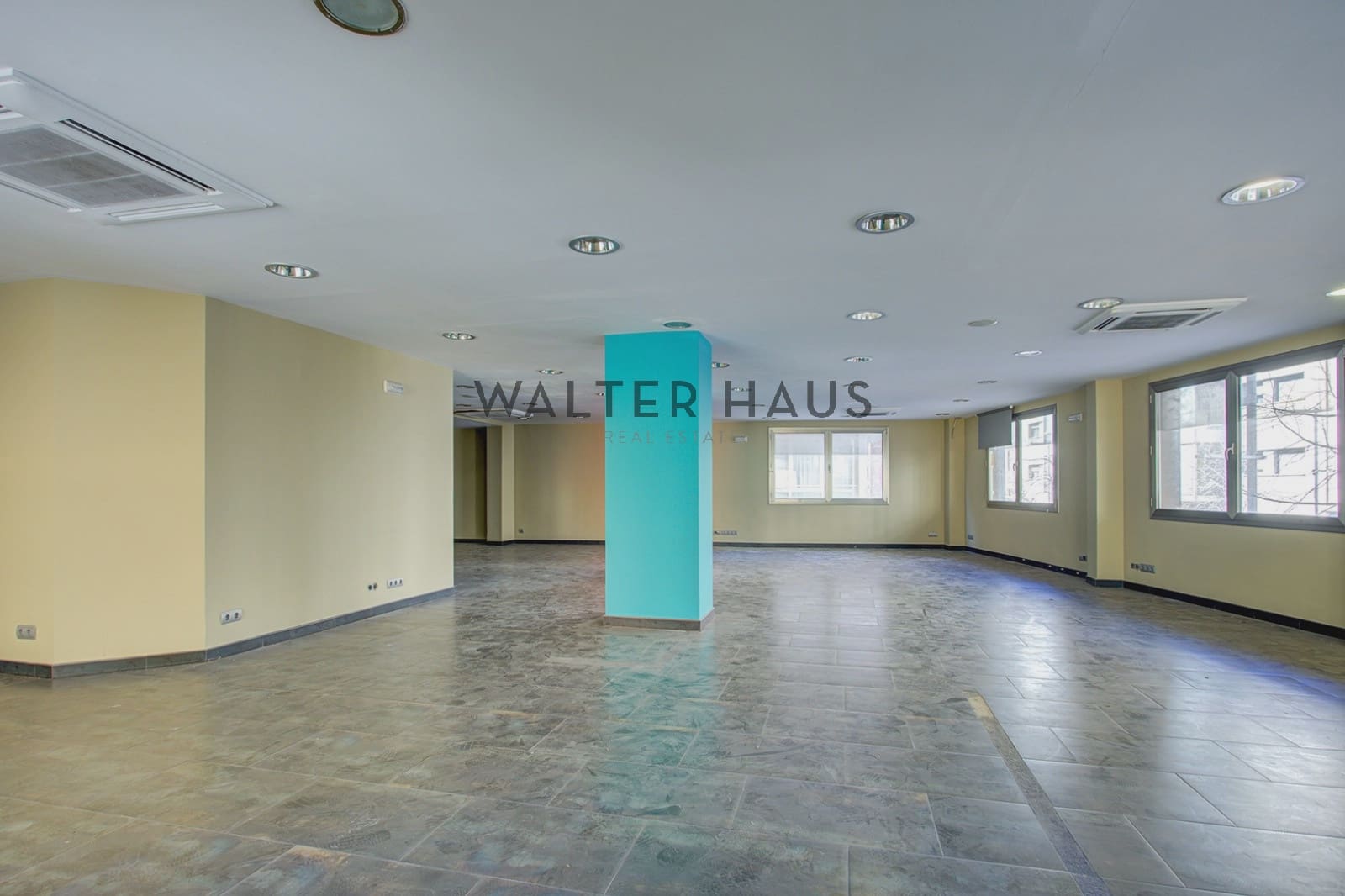 Kontor till salu i Barcelona stad - 518 000 € (Ref: 9646238)