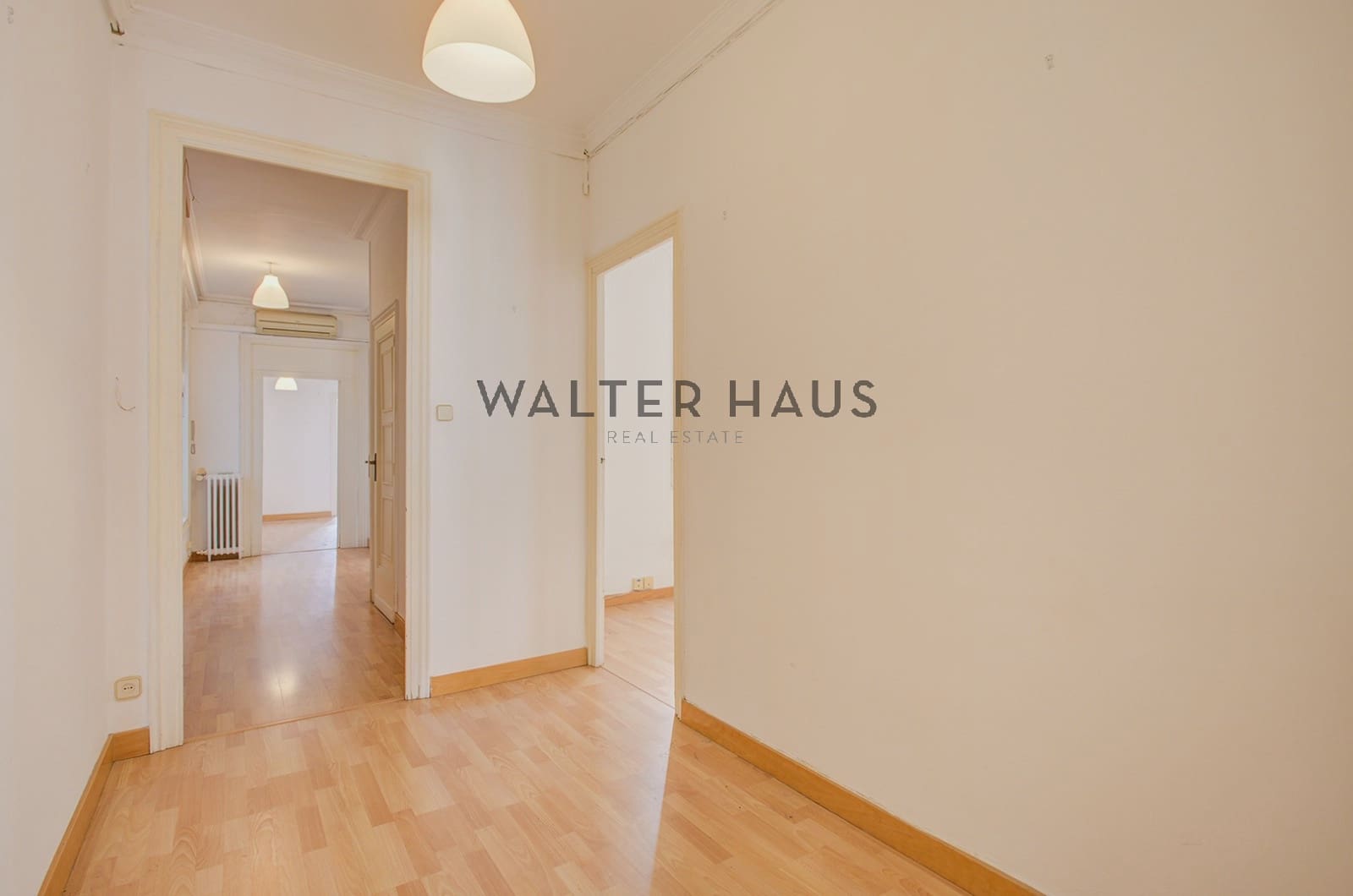 3 soveværelse Lejlighed til salg i Barcelona by - € 950.000 (Ref: 9646241)