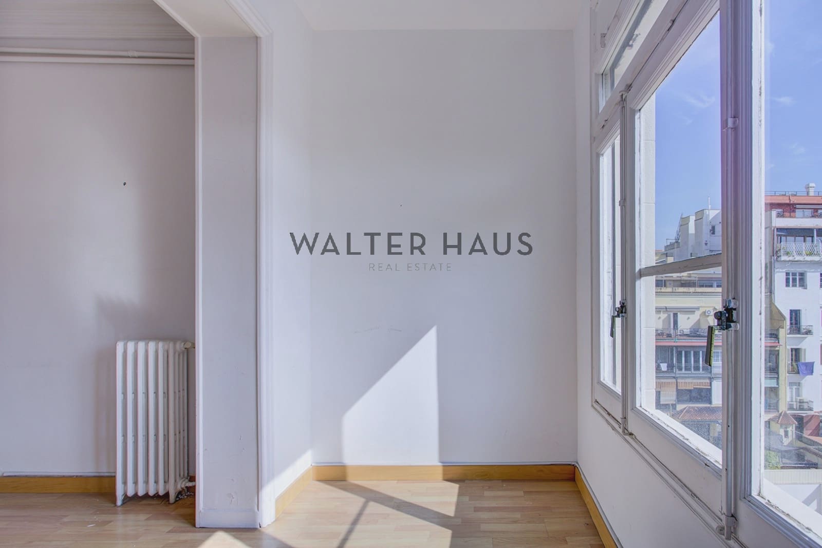 3 soveværelse Lejlighed til salg i Barcelona by - € 950.000 (Ref: 9646241)