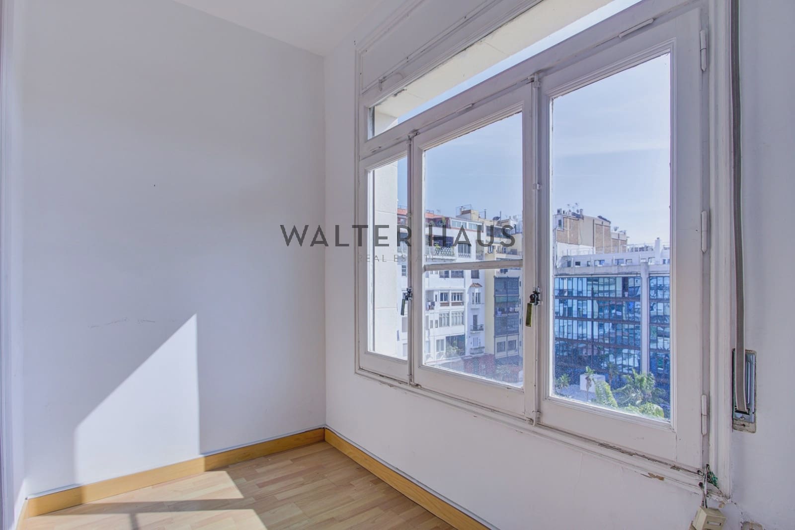 3 soveværelse Lejlighed til salg i Barcelona by - € 950.000 (Ref: 9646241)