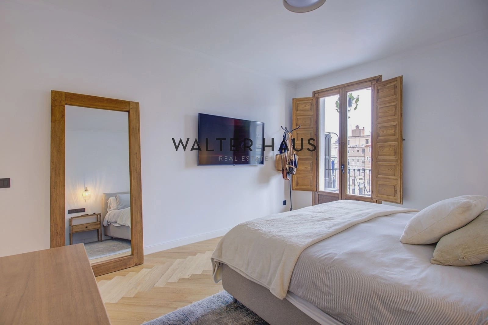 3 slaapkamer Flat te koop in Barcelona stad - € 1.050.000 (Ref: 9650839)