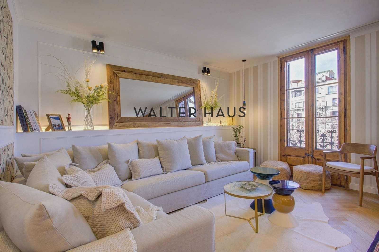 3 slaapkamer Flat te koop in Barcelona stad - € 1.050.000 (Ref: 9650839)