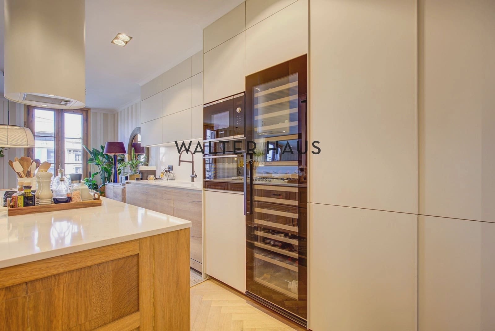 3 slaapkamer Flat te koop in Barcelona stad - € 1.050.000 (Ref: 9650839)