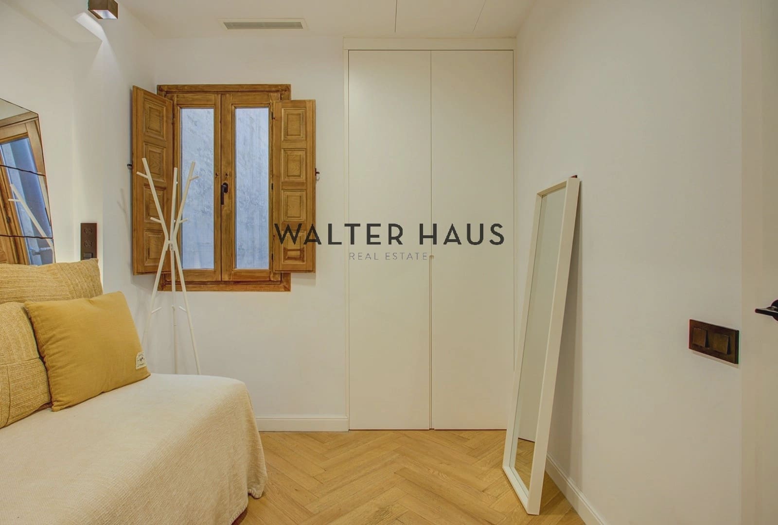 3 slaapkamer Flat te koop in Barcelona stad - € 1.050.000 (Ref: 9650839)