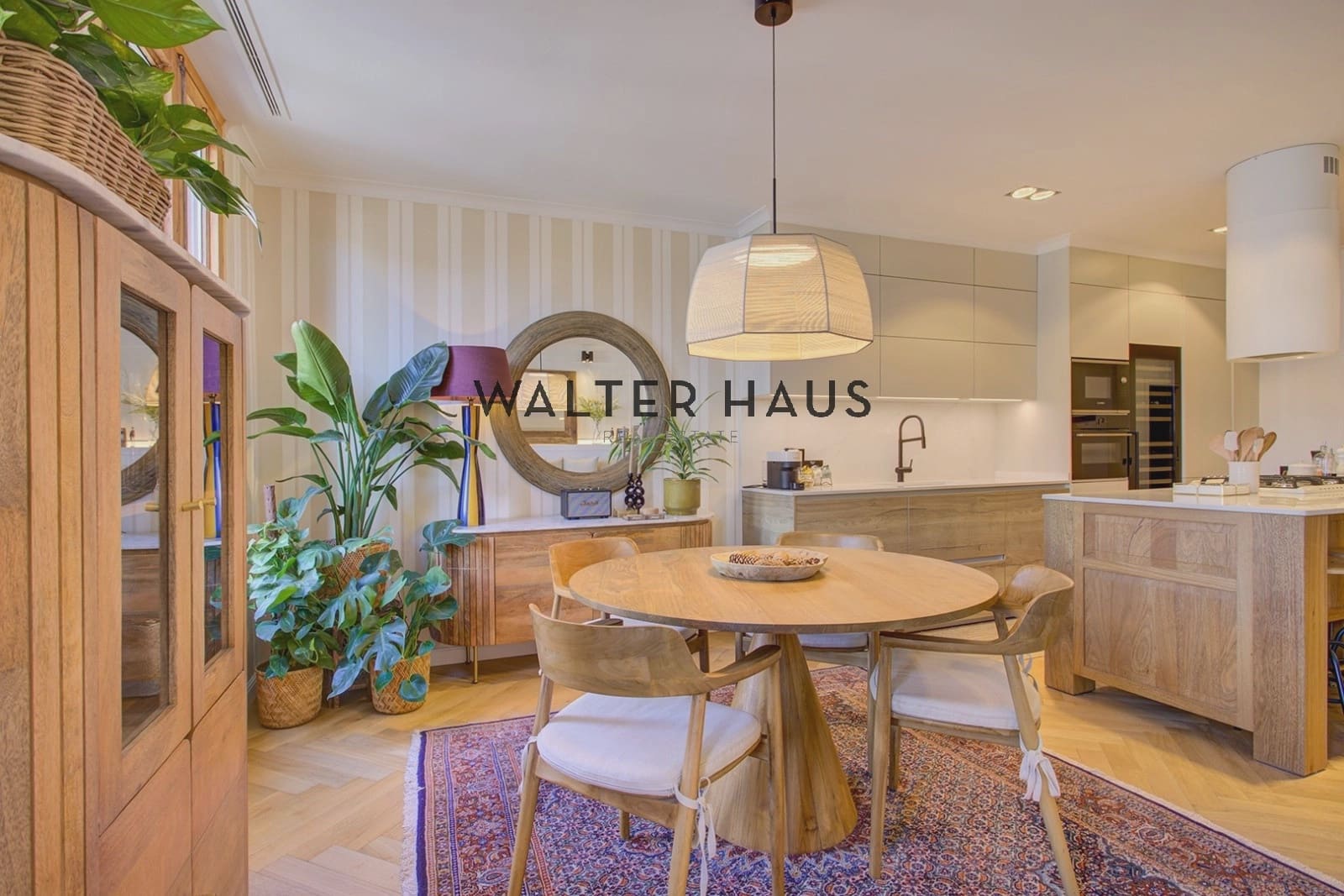 3 slaapkamer Flat te koop in Barcelona stad - € 1.050.000 (Ref: 9650839)