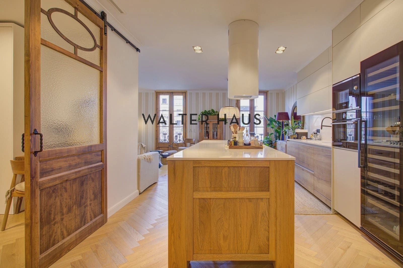 3 slaapkamer Flat te koop in Barcelona stad - € 1.050.000 (Ref: 9650839)