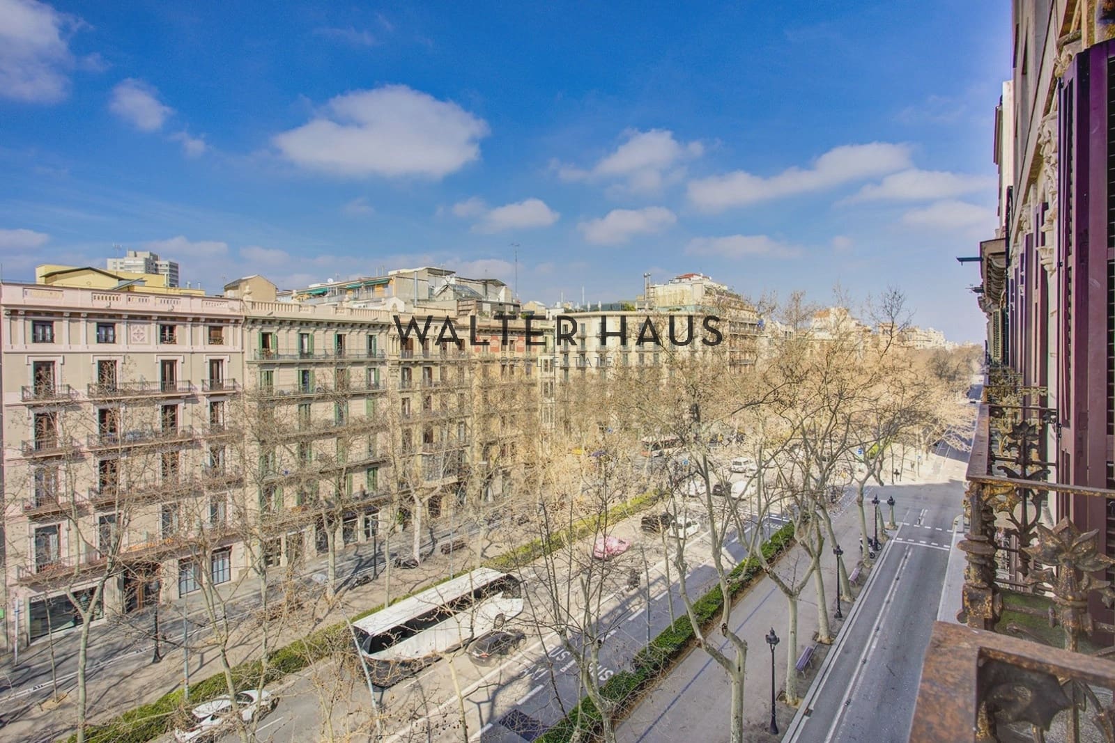 3 slaapkamer Flat te koop in Barcelona stad - € 1.050.000 (Ref: 9650839)