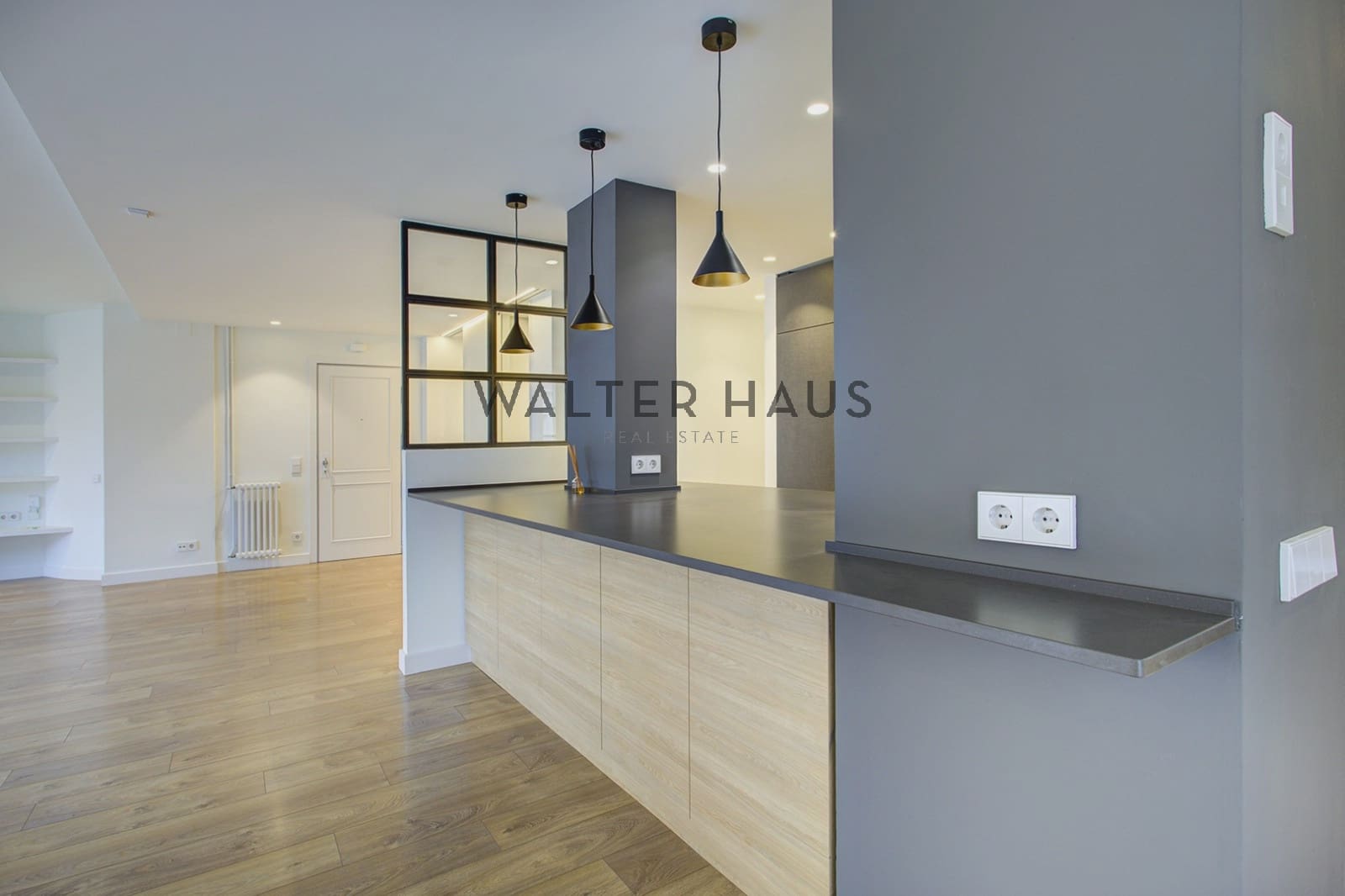 4 soveværelse Lejlighed til salg i Barcelona by - € 1.490.000 (Ref: 9653026)