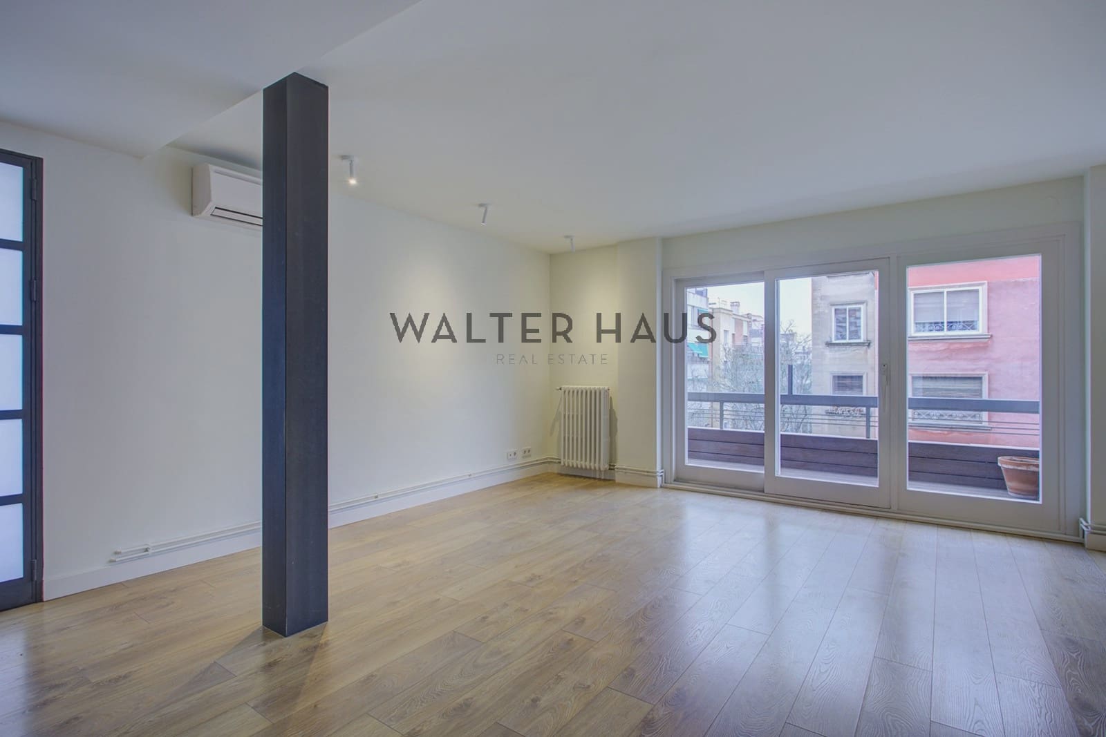 4 soveværelse Lejlighed til salg i Barcelona by - € 1.490.000 (Ref: 9653026)