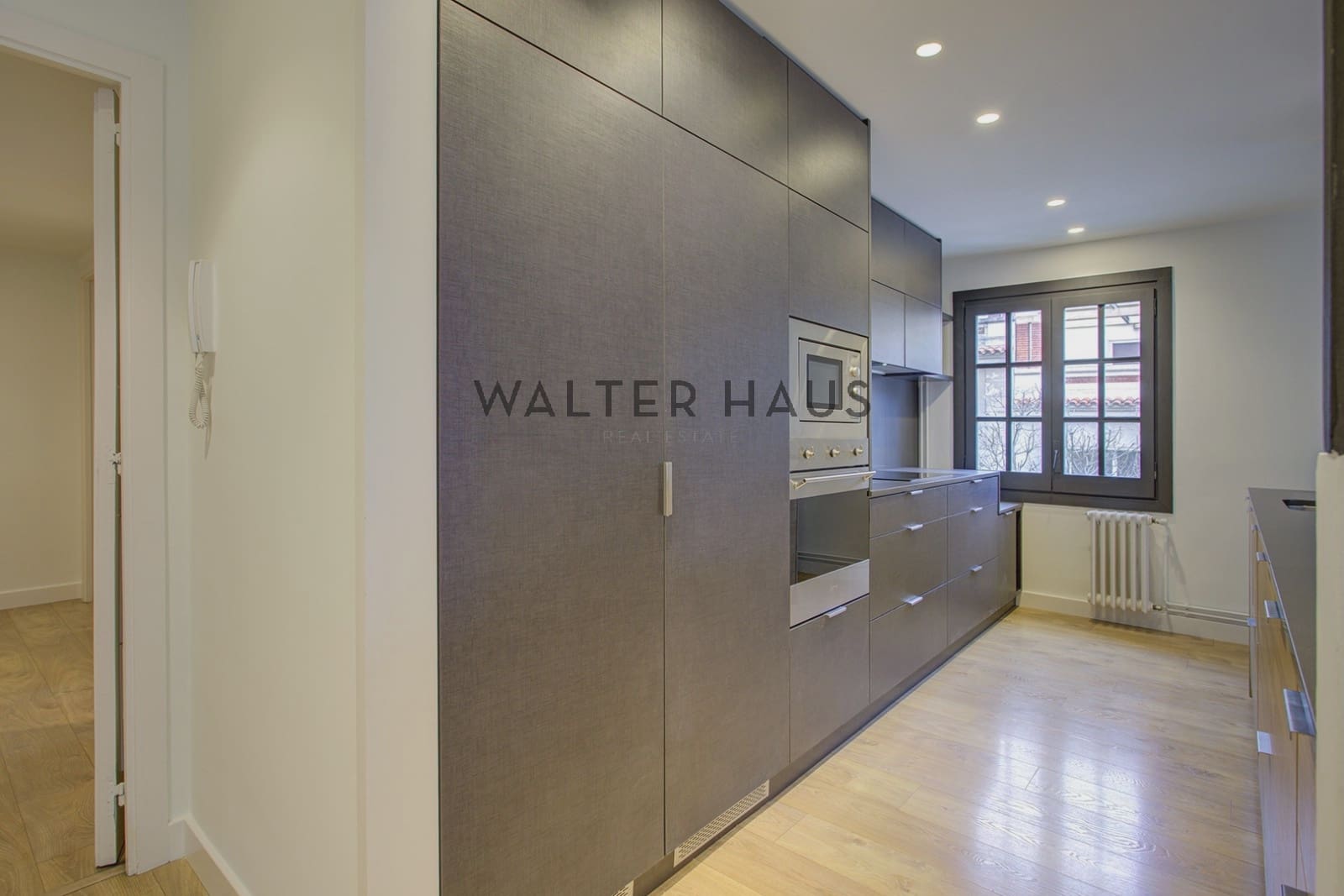 4 soveværelse Lejlighed til salg i Barcelona by - € 1.490.000 (Ref: 9653026)