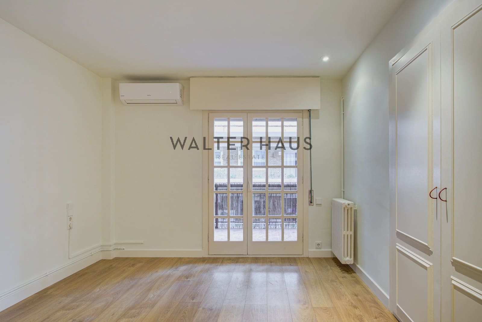 4 soveværelse Lejlighed til salg i Barcelona by - € 1.490.000 (Ref: 9653026)