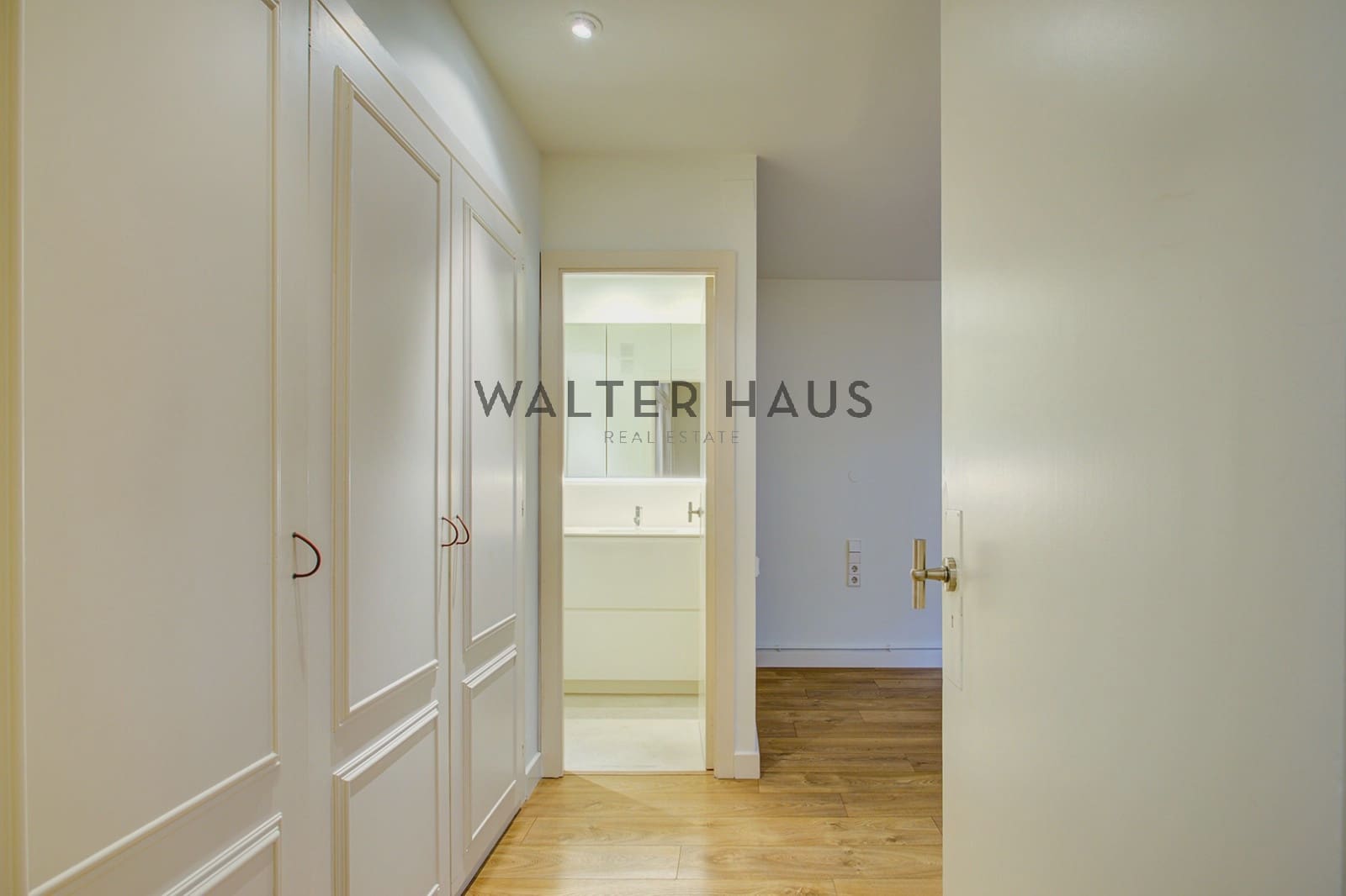 4 soveværelse Lejlighed til salg i Barcelona by - € 1.490.000 (Ref: 9653026)